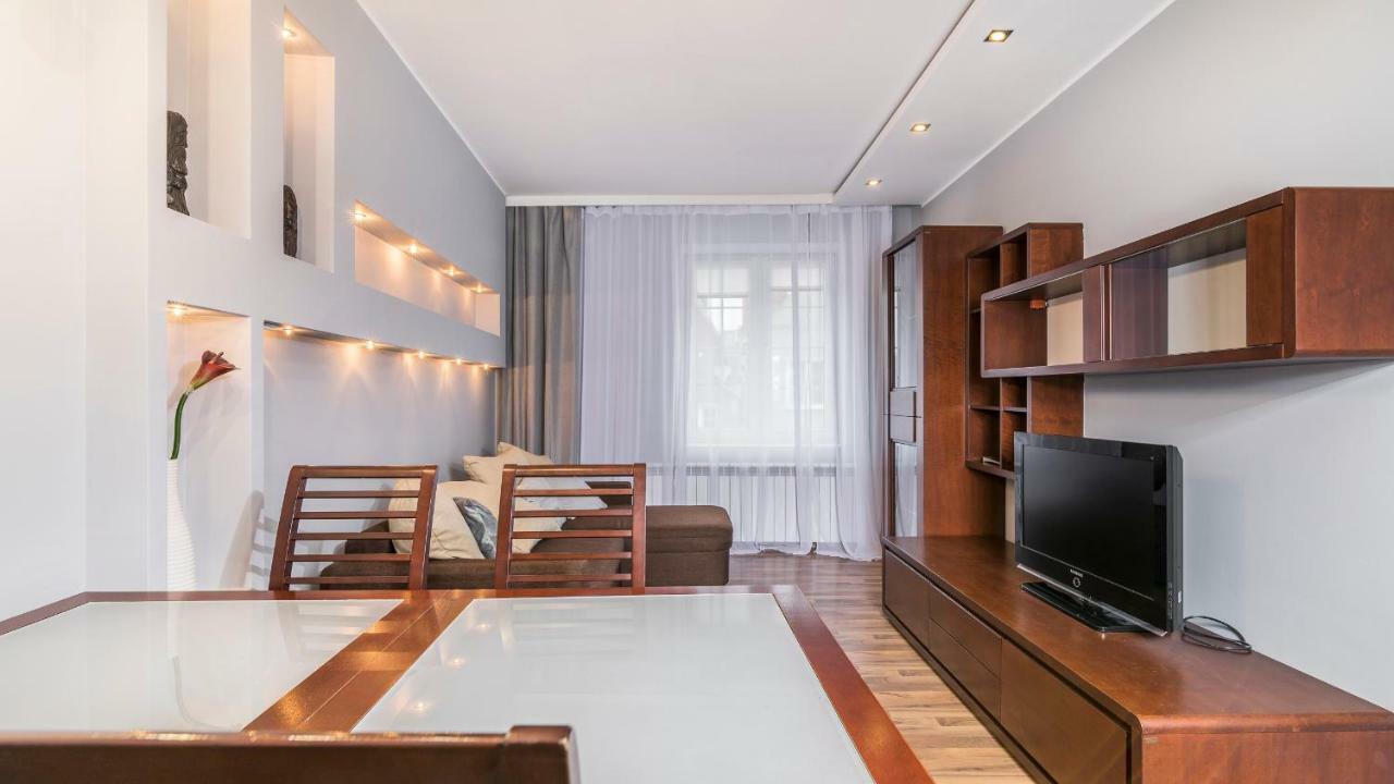 Maya'S Flats & Resorts - Old Town Piwna Danzica Esterno foto
